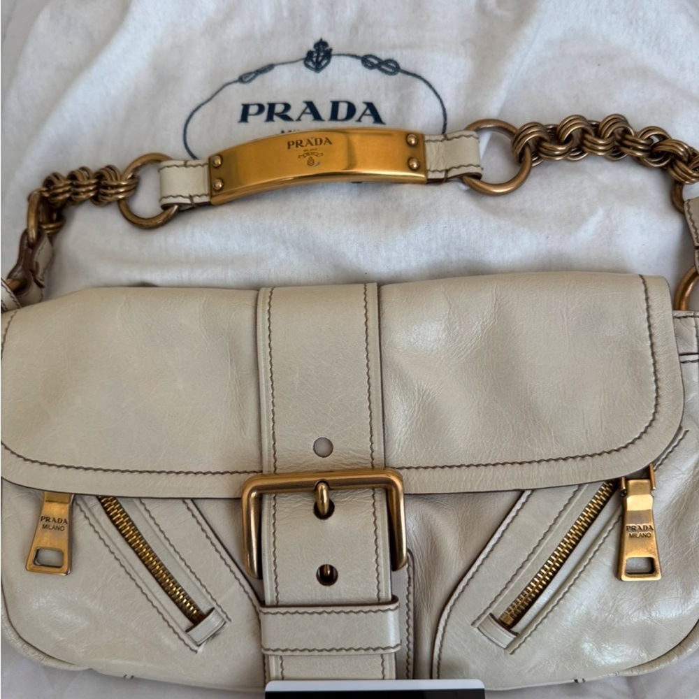Prada White Leather Shoulder Bag with Gold Accents - Picture 2 of 4